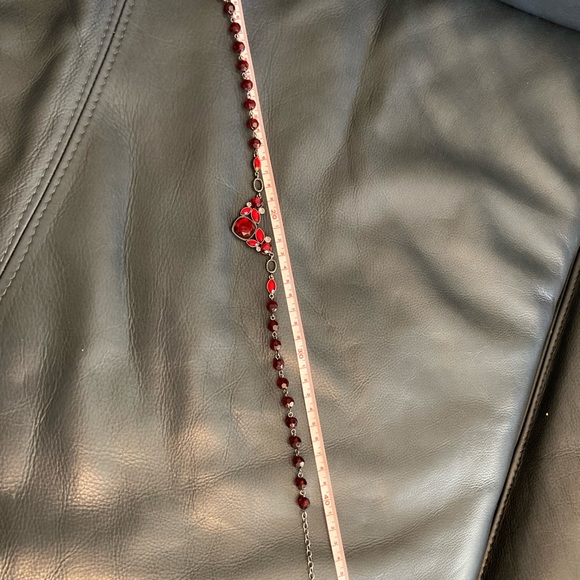 Necklace and earrings set - Picture 5 of 5